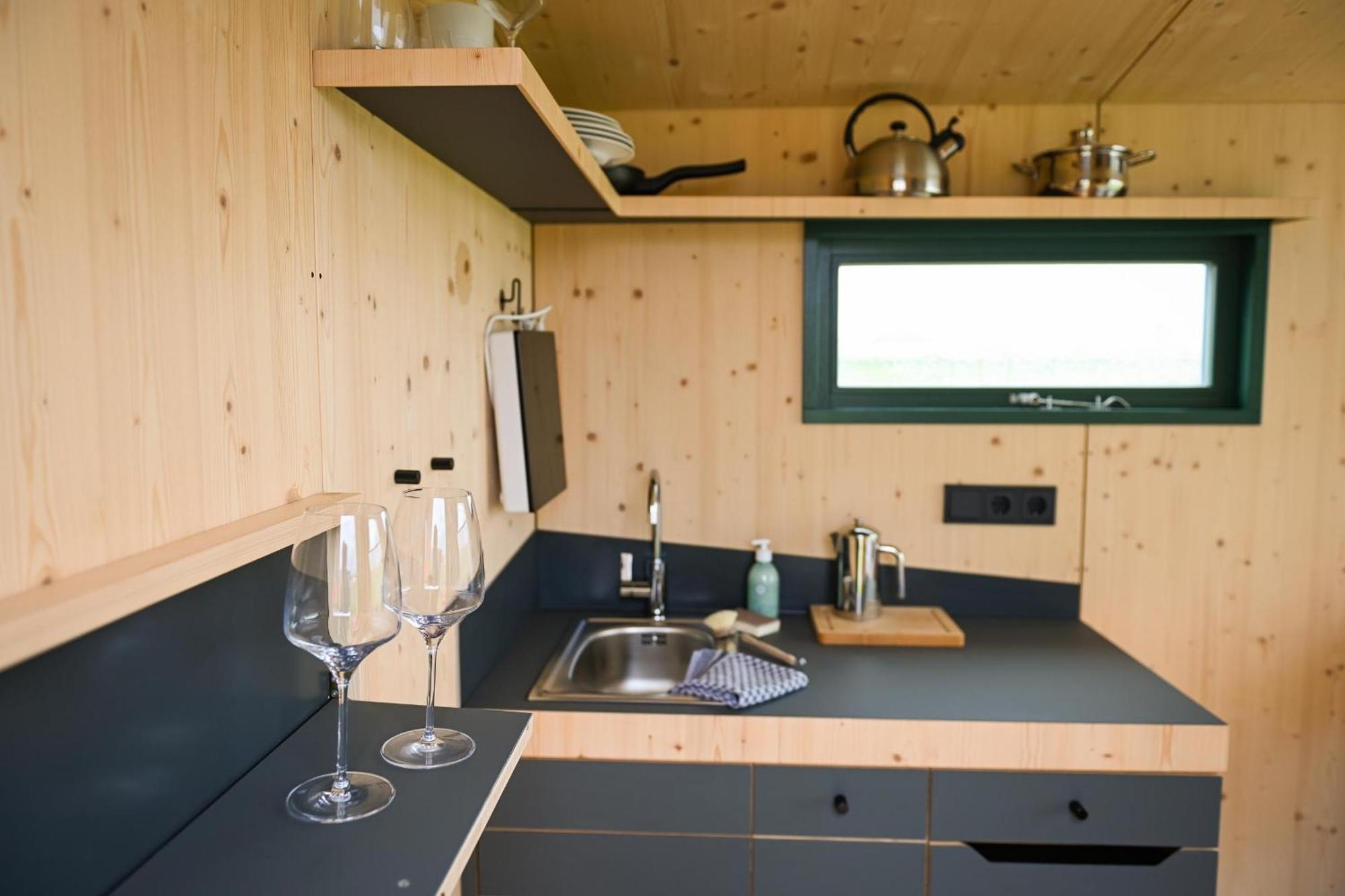 Sleep Space 6 - Hooksiel Im Wangerland Шиллиг Экстерьер фото